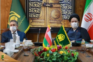 Omani Ambassador in Iran meets Supreme Leader's representative in Hajj and Pilgrimage Affairs 2