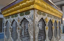 ضریح حضرت زینب (س) در آستان مقدس حضرت عباس(ع) ساخته شد 2