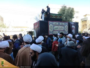 با حضور گسترده علما، شخصیتها و مردم؛

پیکر مطهر آیت الله العظمی صافی گلپایگانی(ره) تشییع شد 3
