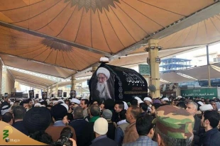تشییع پیکر آیت الله صافی گلپایگانی در نجف 4