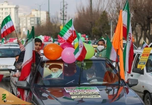 راهپیمایی سراسری ۲۲ بهمن در ایران برگزار شد + عکس 5