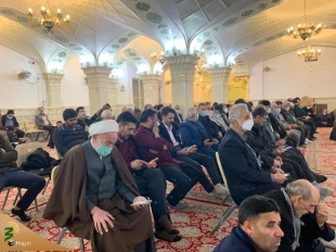 طنین دعای کمیل درحرم مطهر مولای متقیان امام علی(ع)
 2