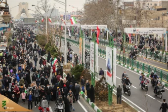 راهپیمایی بزرگداشت چهل و سومین سالگرد پیروزی انقلاب اسلامی در سراسر کشور
 18