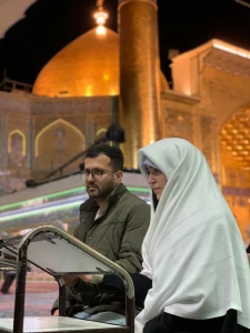 پیمان ازدواج زوج ایرانی در حرم امام علی (ع)
