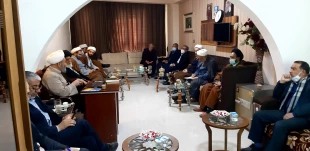 نماینده بعثه مقام معظم رهبری در عراق:
یکی از برکات زیارت امام حسین(ع) ازدیاد رزق است.
