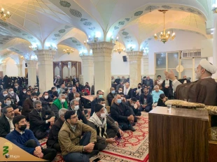 خطیب بعثه رهبری در نجف:
در موعظه شفقت و مهر و محبت نهفته است 2
