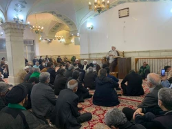 خطیب بعثه رهبری در نجف:
در موعظه شفقت و مهر و محبت نهفته است 2