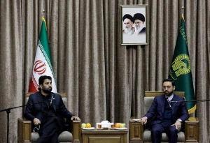قائم مقام تولیت آستان قدس رضوی:

آستان قدس رضوی شرایط زیارت آسان برای زائران غیر ایرانی را فراهم کرده است