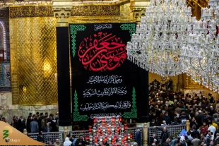 سیاهپوش کردن آستان قدس عباسی به مناسبت فرارسیدن سالروز شهادت امام موسی الکاظم (علیه السلام) 4