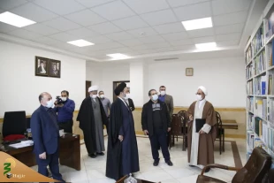 Hojjat al-Islam Navvab
Necessity to present the works of Hajj and Pilgrimage Research Institute in the cyberspace
 2