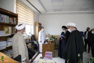 Hojjat al-Islam Navvab
Necessity to present the works of Hajj and Pilgrimage Research Institute in the cyberspace
 7