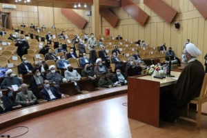 نشست هم اندیشی منجی در آینه ادیان و مذاهب در گیلان برگزار شد  