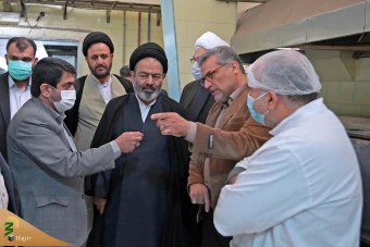 بازدید نماینده ولی فقیه در امور حج و زیارت از آشپزخانه مرکزی زائران ایرانی در کربلا 6
