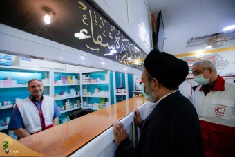 بازدید نماینده ولی فقیه از مرکز پزشکی حج و زیارت در نجف
 2