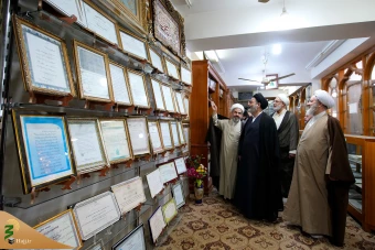 دیدار نماینده ولی فقیه در امور حج و زیارت با آیت الله شیخ مهدی باقر قریشی 10