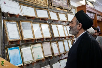 دیدار نماینده ولی فقیه در امور حج و زیارت با آیت الله شیخ مهدی باقر قریشی 11