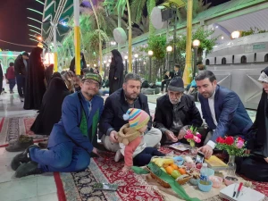 مراسم تحویل سال نو زائران ایرانی در بین الحرمین +عکس