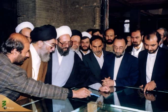 تصاویری از حجت‌الاسلام والمسلمین محمدی ری‌شهری در کنار رهبر انقلاب 15