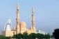 دوره‌های فرهنگ اسلامی به ۱۲ زبان برای تازه مسلمانان در امارات 2