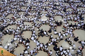 رمضان، ماه مهمانی خدا در کشورهای جهان 13