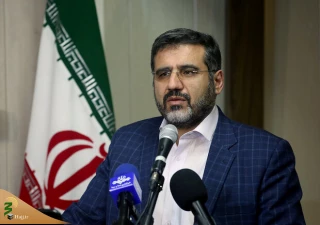 وزیر ارشاد :
چند فیلمنامه قرآنی در بنیاد فارابی در حال بررسی است