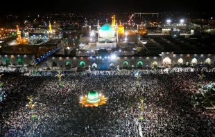 مراسم احیاء شب بیست و سوم ماه رمضان در حرم مطهر رضوی 2