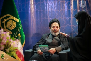 سرپرست حجاج ایرانی از نمایشگاه قرآن دیدن کرد 12