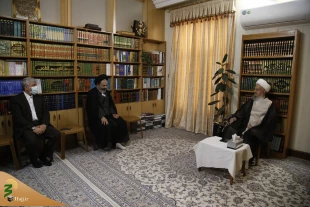 حضرت آیت الله مکارم شیرازی:
ضرورت ارائه آموزش های لازم و مناسب به زائران و کارگزاران حج 4