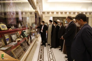 بازدید نماینده ولی فقیه در امور حج و زیارت از موزه امام علی (ع) در قم 11