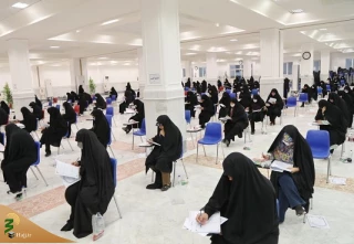 رقابت بیش از ۴ هزار داوطلب در آزمون ورودی جامعة الزهرا (س)