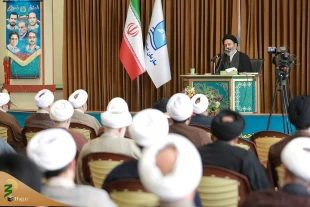 سرپرست حجاج ایرانی :

جنگ ها و نبردها، مقطع آزمون و امتحان است 4
