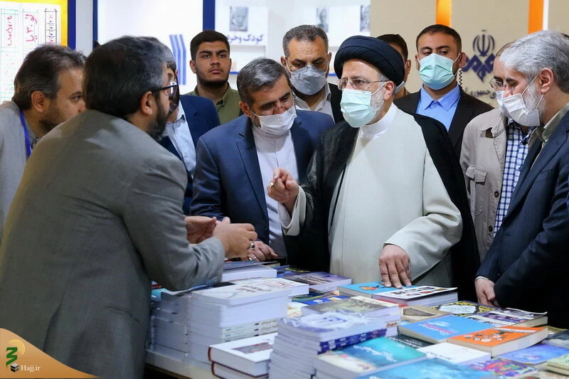 بازدید سرزده رئیس‌جمهور از نمایشگاه کتاب 4