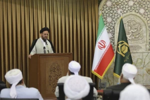 معاون فرهنگی بعثه:

خادمین فرهنگی با آمادگی به حج مشرف شوند