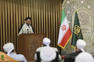 معاون فرهنگی بعثه:

خادمین فرهنگی با آمادگی به حج مشرف شوند 2