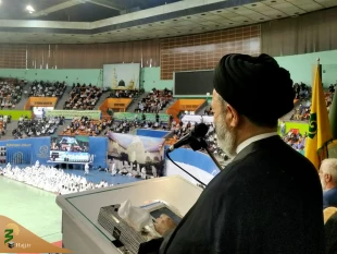حجة الاسلام نواب؛ رحلة الحج هي العطية الإلهية

 2