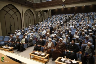 با حضور آیت الله استادی؛
همایش سراسری روحانیون، معین و معینه‌های کاروان‌های حج تمتع در قم برگزار شد 2