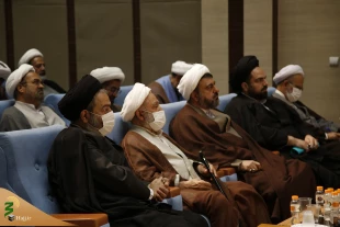 با حضور آیت الله استادی؛
همایش سراسری روحانیون، معین و معینه‌های کاروان‌های حج تمتع در قم برگزار شد 3