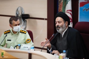 نشست فرماندهان فرودگاههای کشور با نماینده ولی فقیه در امور حج و زیارت 7