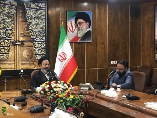 جوانان صالح، گل عمر خویش را صرف عبادت کنند