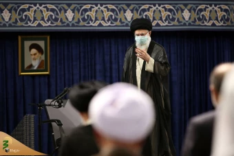دیدار کارگزاران حج با با حضرت آیت‌الله خامنه‌ای رهبر انقلاب اسلامی
 3