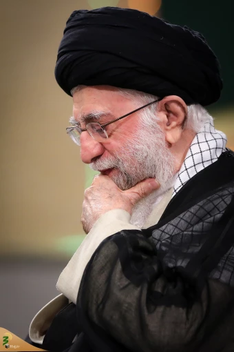 دیدار کارگزاران حج با با حضرت آیت‌الله خامنه‌ای رهبر انقلاب اسلامی
 19