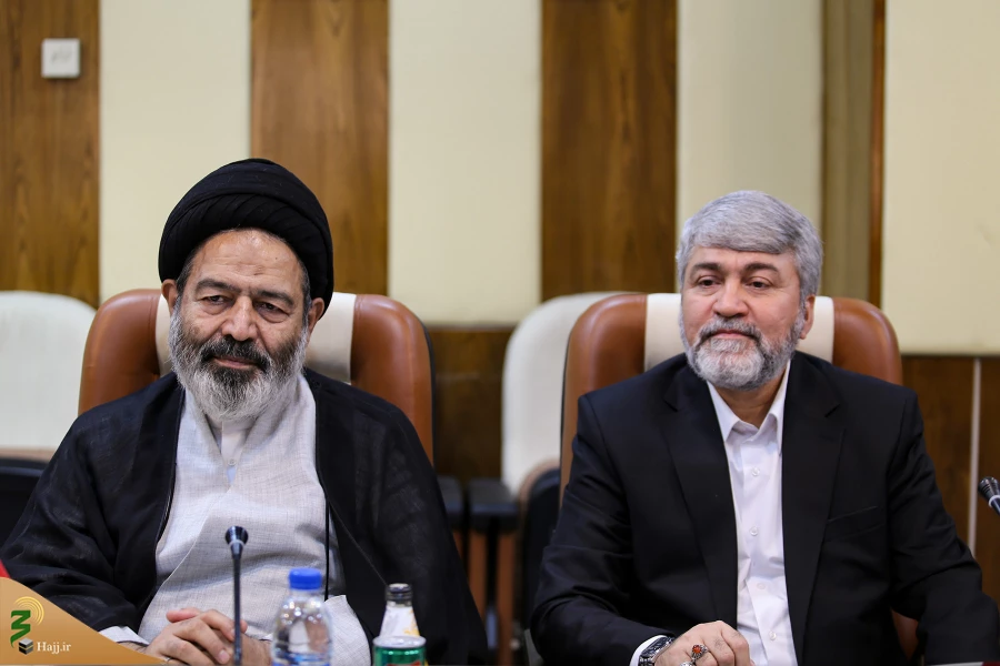 توافق وزیر گردشگری عراق و مسئولان حج و زیارت کشورمان برای تسهیل امور زائران عتبات 4