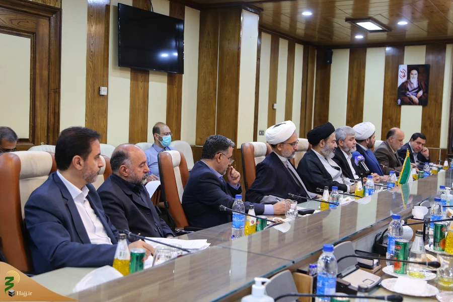 توافق وزیر گردشگری عراق و مسئولان حج و زیارت کشورمان برای تسهیل امور زائران عتبات 9