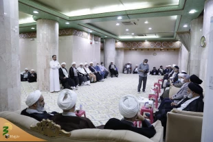 دیدارمسئولان حوزه حج و زیارت  با نمایندگان دفاتر مراجع عظام تقلید درمدینه منوره 6