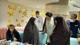 جانشین نماینده ولی فقیه در امور حج و زیارت:

معینه های کاروان ها بانوان زائر را درمسایل شرعی راهنمایی کنند 6