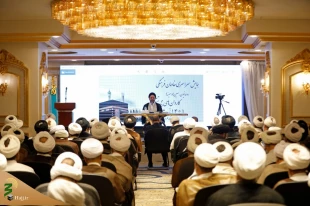 Supreme Leader’s representative in Hajj and Pilgrimage Affairs emphasis on explanation of second phase statement of revolution in Hajj 1401 3