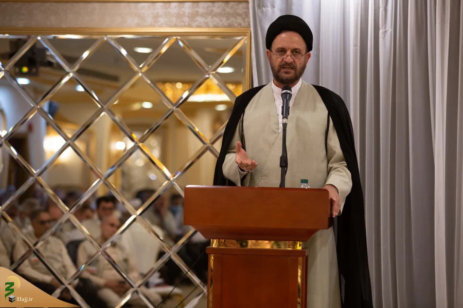 همایش سراسری مدیران مجموعه ها و کاروان های حج تمتع در مکه برگزار شد 2