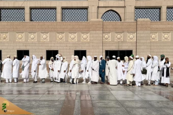 حال‌وهوای قبرستان بقیع در ایام حج تمتع ۱۴۰۱ 4