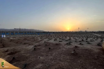 حال‌وهوای قبرستان بقیع در ایام حج تمتع ۱۴۰۱ 25
