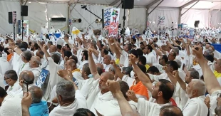 Head of the Iranian pilgrims:
The message of God's prophets kneading with acquittal
 3